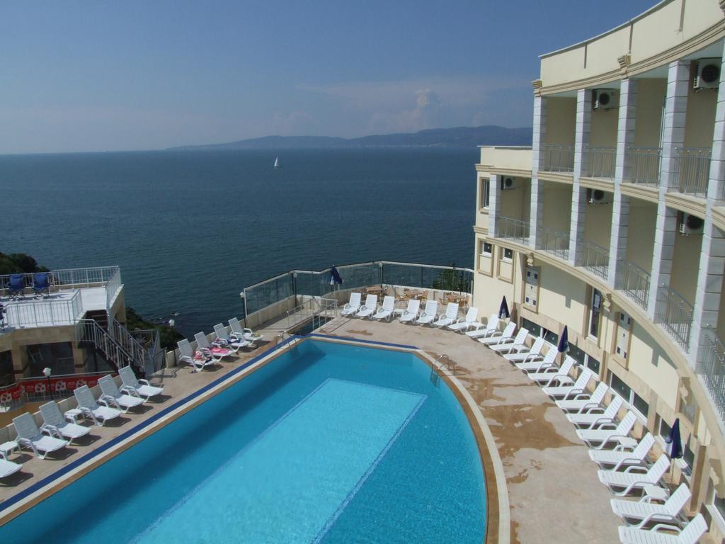 Dogalya Hotel Mudanya Exterior foto